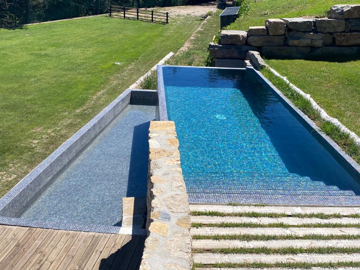 El Refugi De La Torre Espinalbet Villa Castellar del Riu Luaran gambar