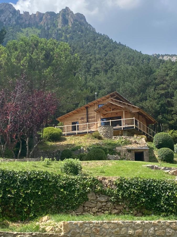 El Refugi De La Torre Espinalbet Villa Castellar del Riu Luaran gambar