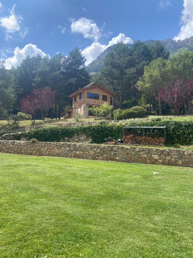 El Refugi De La Torre Espinalbet Villa Castellar del Riu Luaran gambar